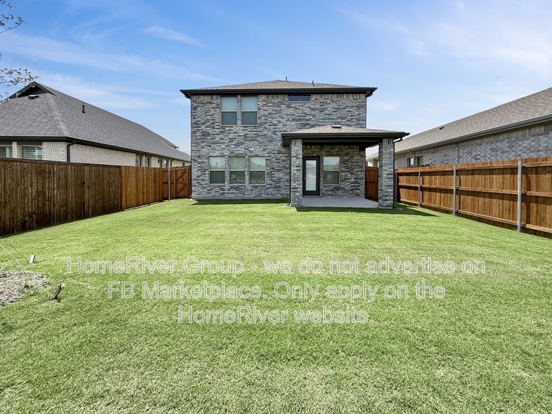Available Now | Pets Welcome | Fridge Included property image