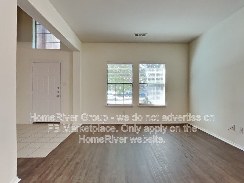Spacious 4BR 2-Story | Fridge | W&amp;D. property image