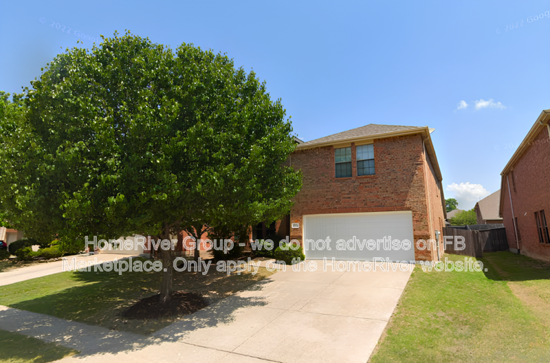 Spacious 4BR 2-Story | Fridge | W&amp;D. property image