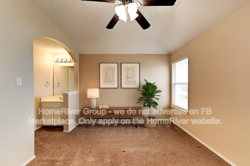 5 BR Home | Fireplace | Chefs Kitchen | Fenced Yard w/ property image