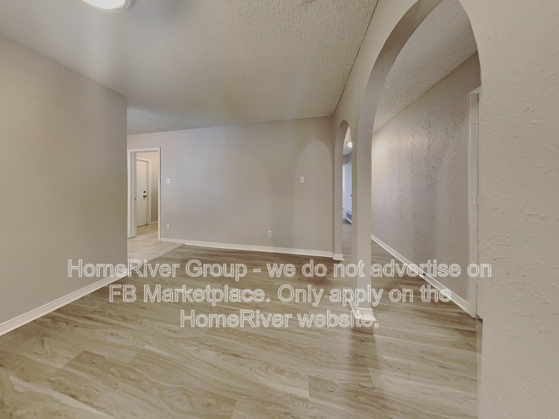 Spacious 3BR with Sunroom | Stainless Appliances | Pet-friendly. property image