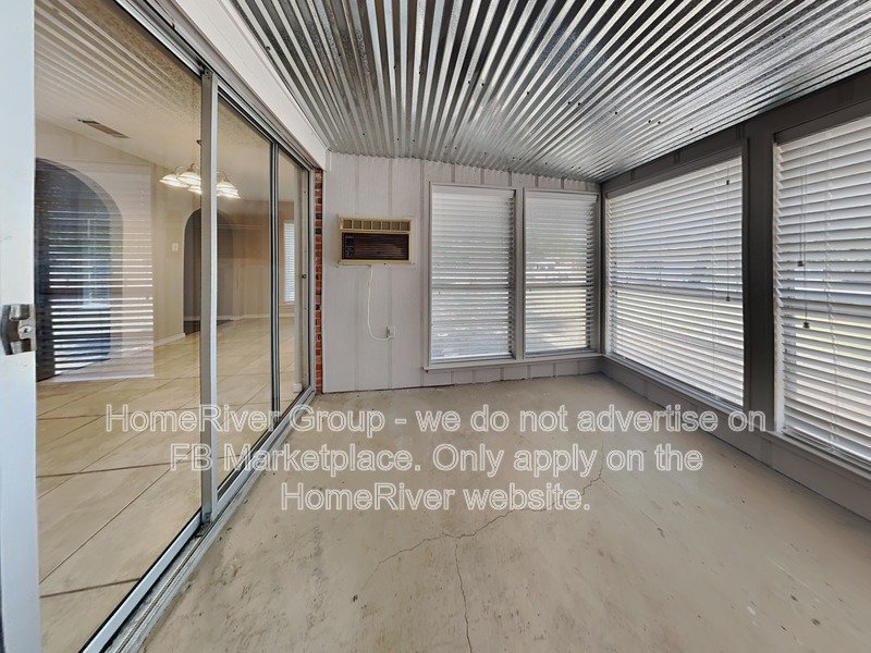 Spacious 3BR with Sunroom | Stainless Appliances | Pet-friendly. property image