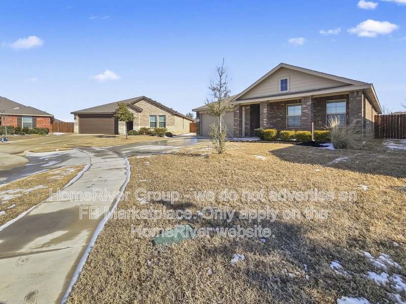 Available Now! 714 Christopher Drive, Cleburne, TX 76033 property image