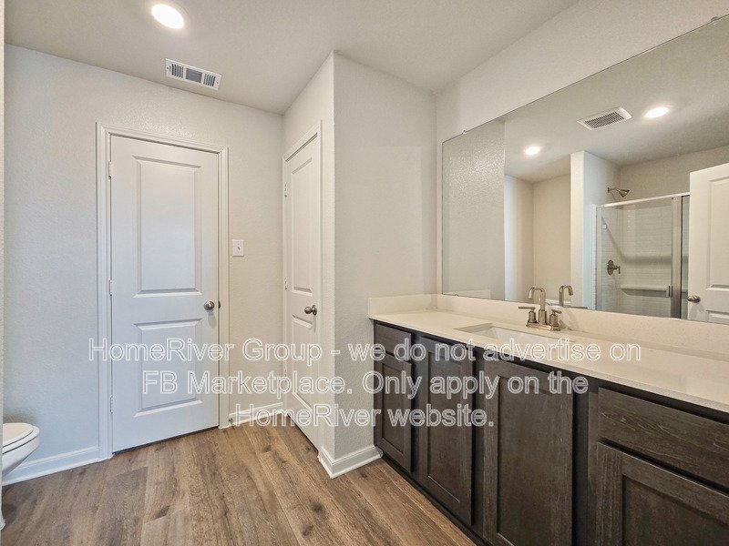 Available now! 501 Gib Woodall Dr, Venus, TX 76084 property image