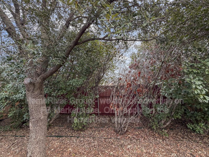 4 BR Home w/ Attached 2 Car Garage | Gas Fireplace | Granite Counters property image