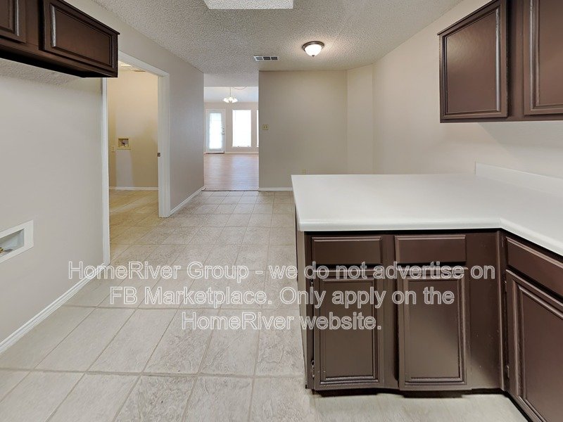 3-Bedroom | 2 Car Garage | Pets Welcomed. property image