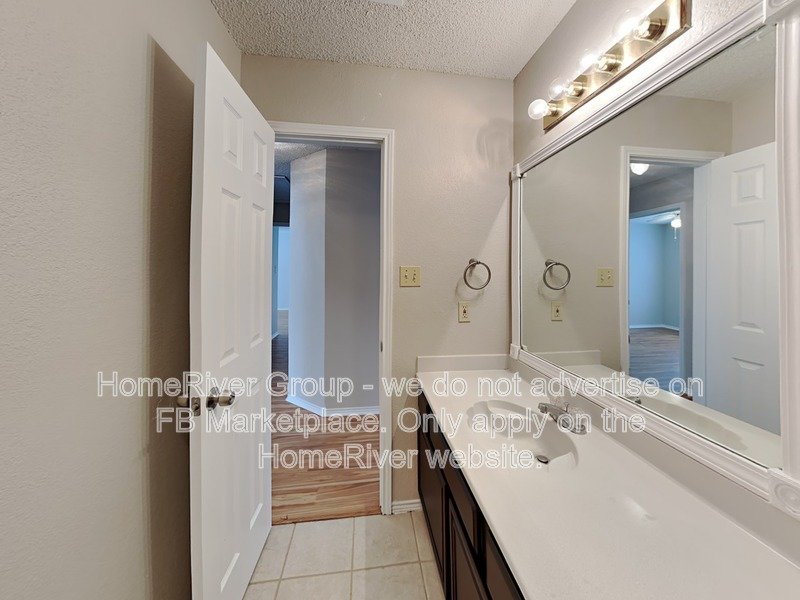 3-Bedroom | 2 Car Garage | Pets Welcomed. property image