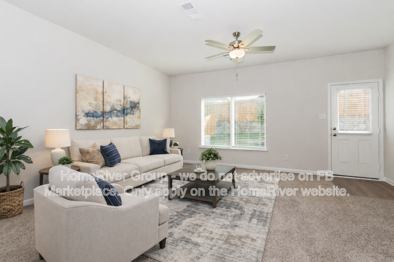 Available Now! Amazing 5 beds and 2.5 baths home! property image