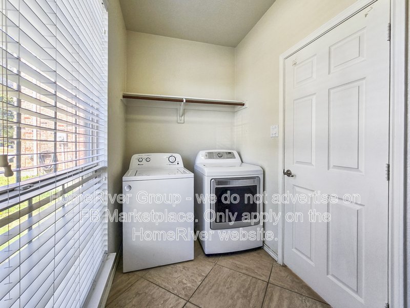 4 BR Home| Covered Patio | Refrigerator, Washer, and Dryer | property image