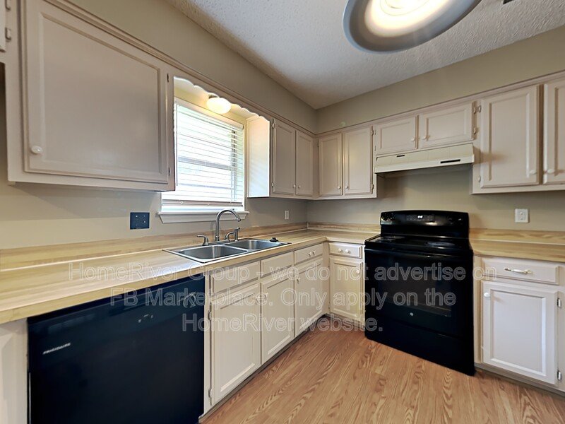 Charming 3-BD | Near UNT &amp;amp;amp;amp;amp;amp;amp;amp;amp;amp; TWU | Pets OK property image