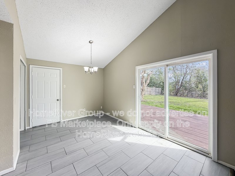 3 BR Home | Granite Countertops | Back Deck | Fenced Yard property image