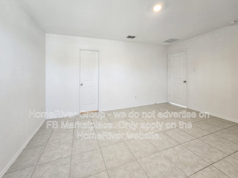 4 BR Home | Attached Garage | Community Pool property image