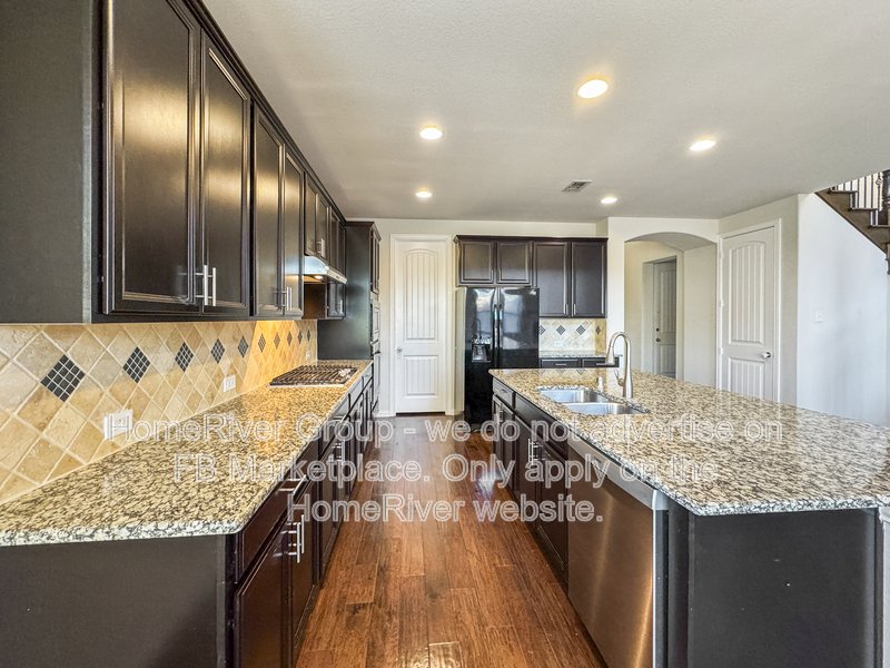 Move-in Ready 4 BR Home | Gas Fireplace and Burners | Community Pool property image