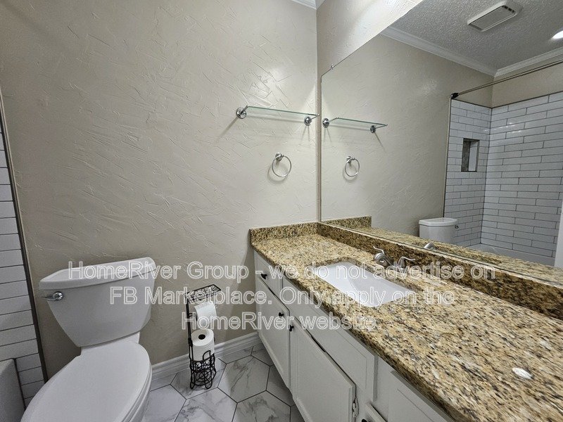 Centrally Located Carrollton Gem | 20 Mins to DFW and Steps to Dining property image