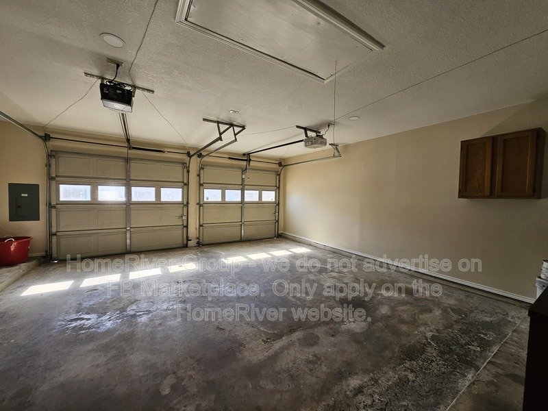 Centrally Located Carrollton Gem | 20 Mins to DFW and Steps to Dining property image