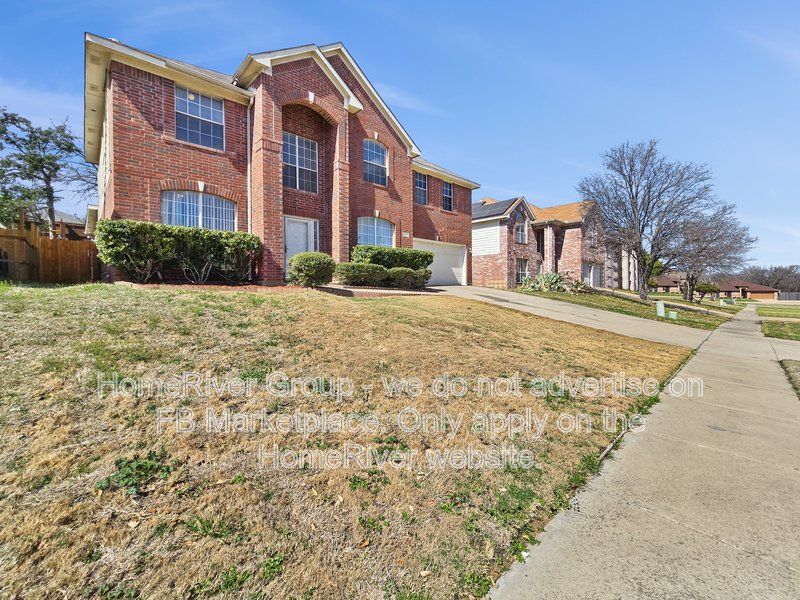 5 BR Home | Fireplace | Game Room | Covered Patio property image
