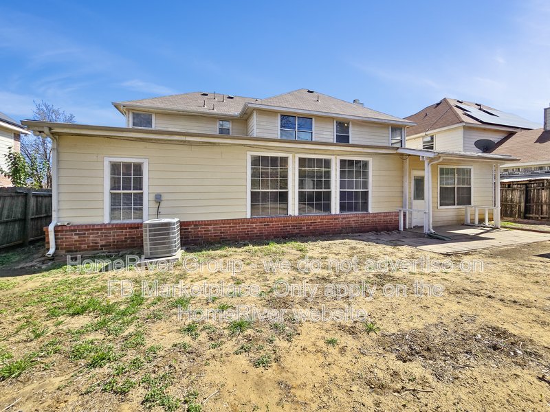 5 BR Home | Fireplace | Game Room | Covered Patio property image