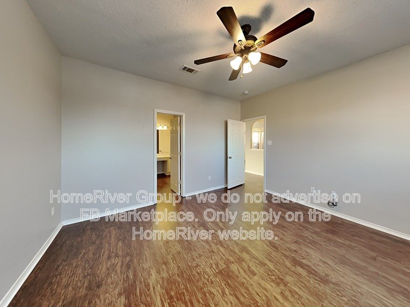 Beautiful 4-Bed | Corner Lot | Fenced Backyard. property image