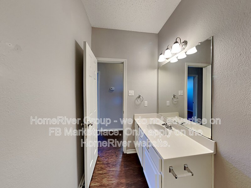 Beautiful 4-Bed | Corner Lot | Fenced Backyard. property image