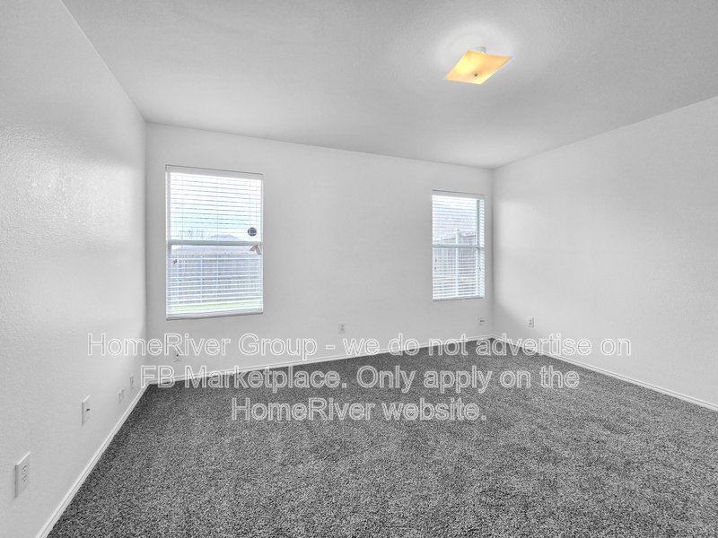 3 BR Home | Crowley ISD | Breakfast Bar | Patio property image