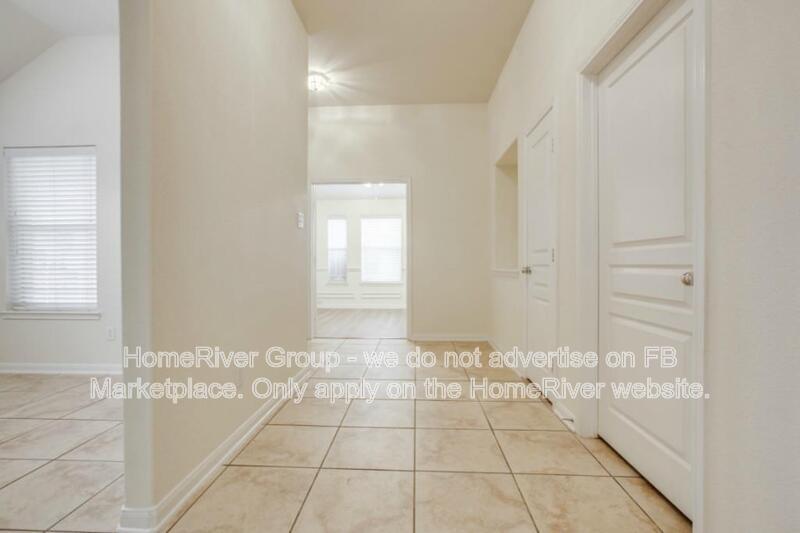 Beautiful 4-Bed | Garage | Pet-Friendly. property image