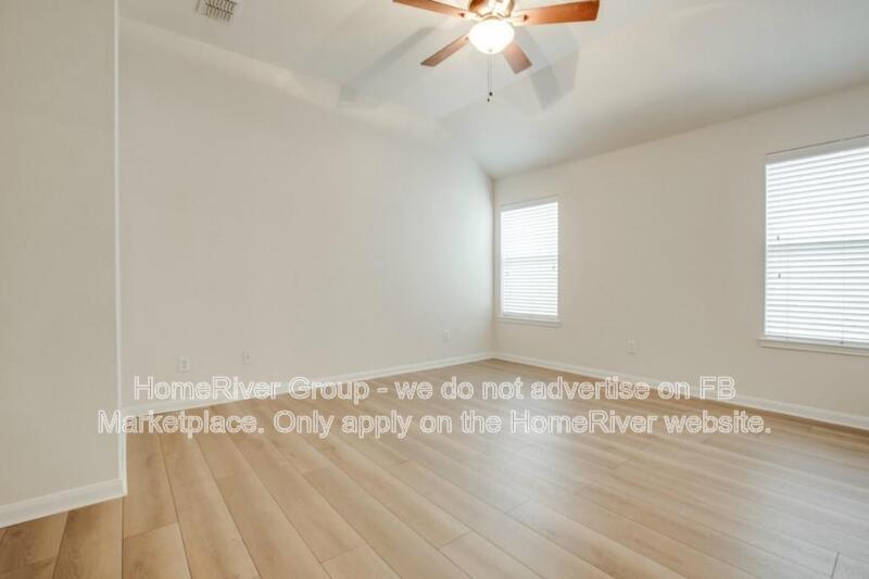 Beautiful 4-Bed | Garage | Pet-Friendly. property image