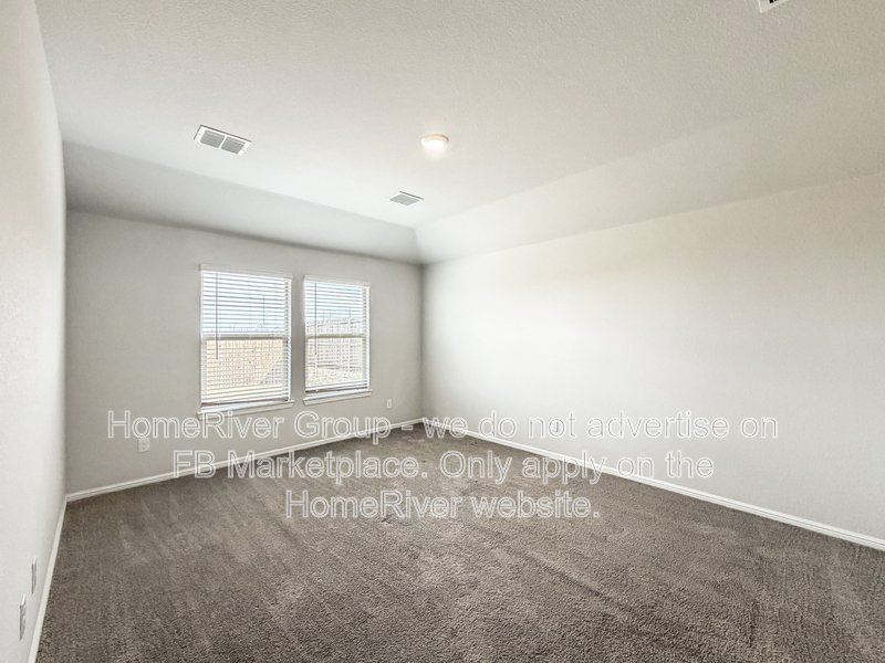 Beautiful 4-Bed | 2-Car Garage | Covered Patio. property image