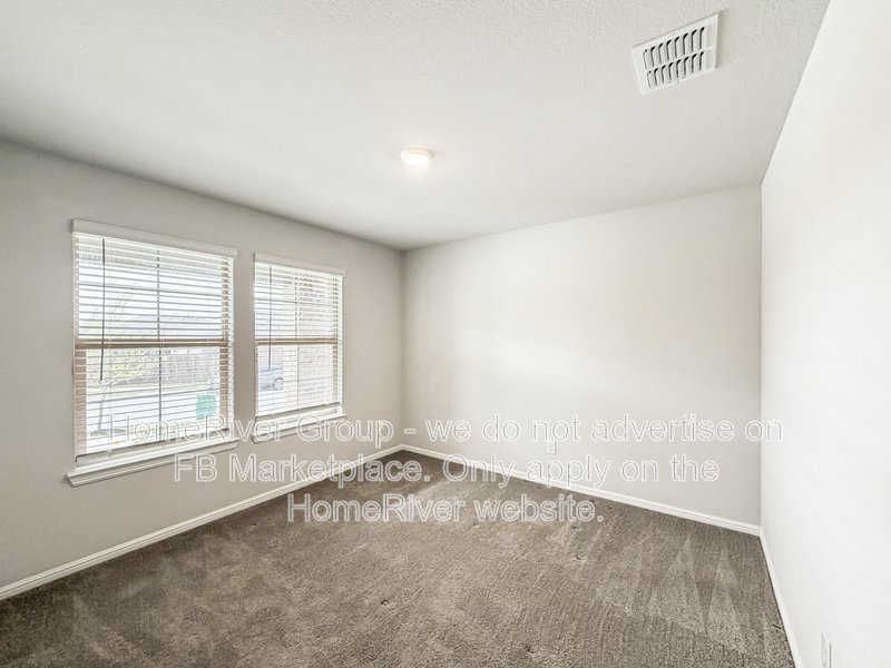 Beautiful 4-Bed | 2-Car Garage | Covered Patio. property image