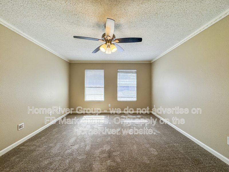 3 BR Home | Fireplace | Covered Patio property image