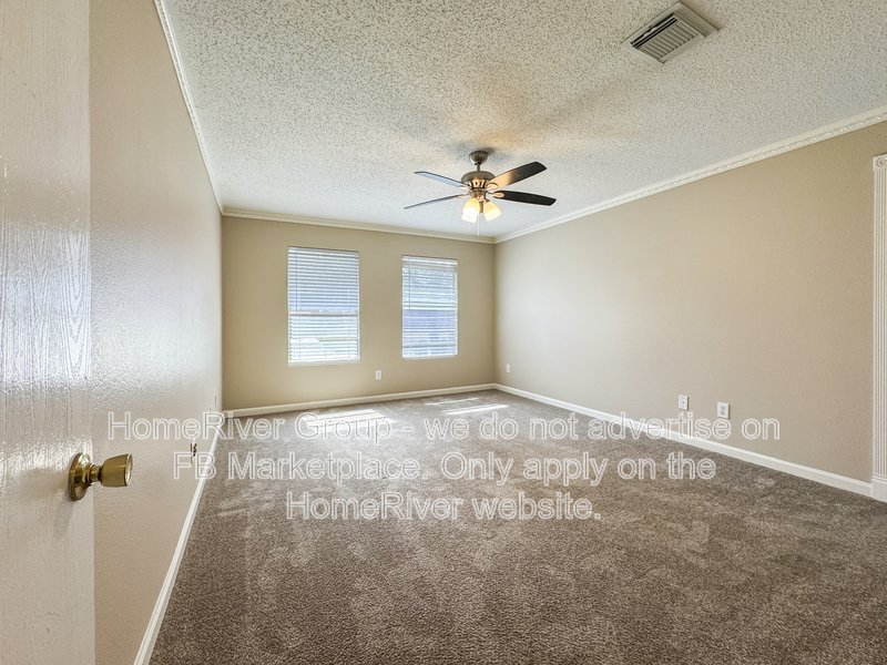 3 BR Home | Fireplace | Covered Patio property image