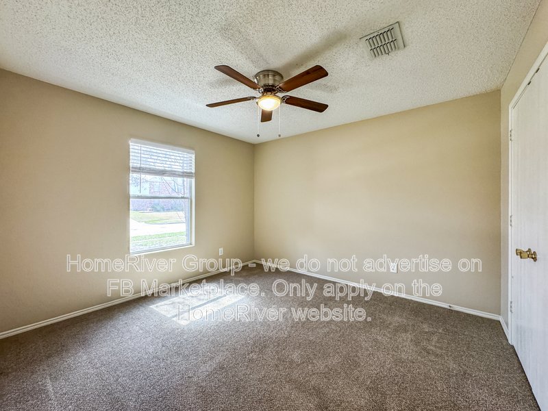 3 BR Home | Fireplace | Covered Patio property image