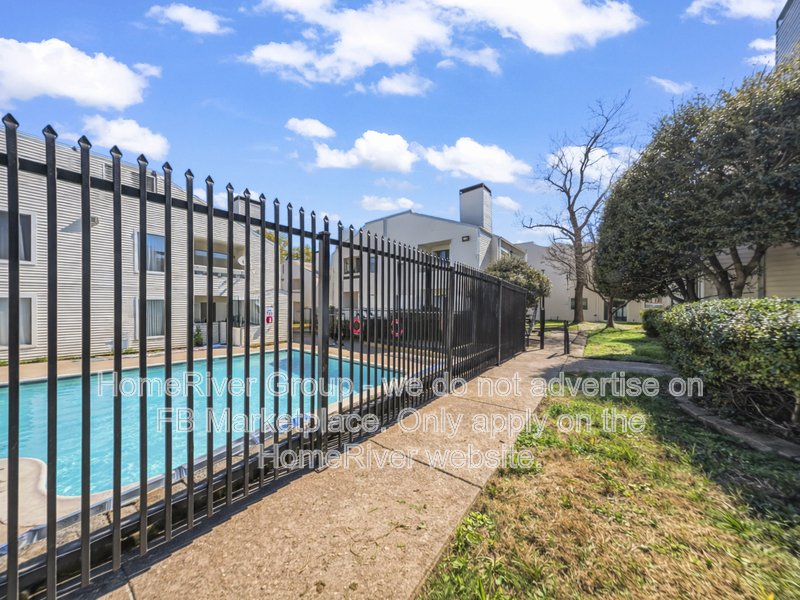 1 BR Home | Fireplace | Community Pool | Water Included property image