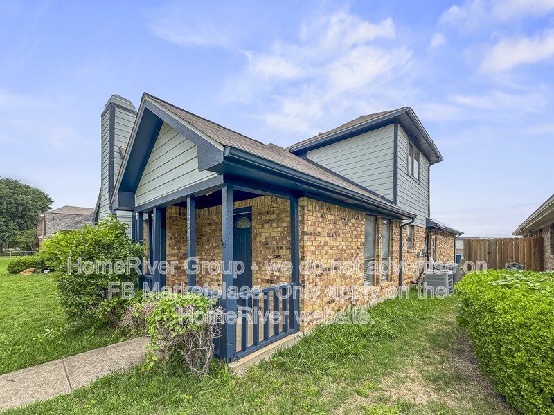 Spacious 3BR Rowlett Home | near Lake Ray Hubbard | Move-In Ready property image