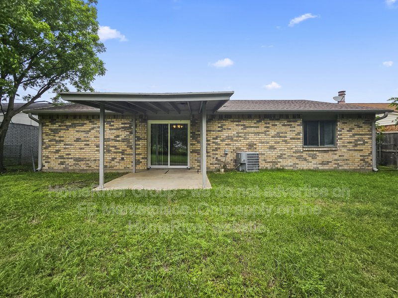 3 BR Home | Fireplace | Covered Patio | Fenced Yard property image