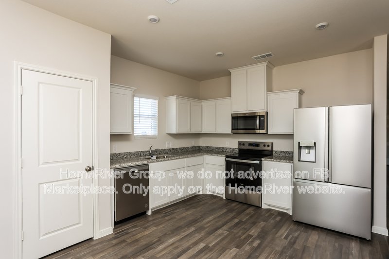 Available Now! 413 Jameson, Springtown, TX 76082 property image