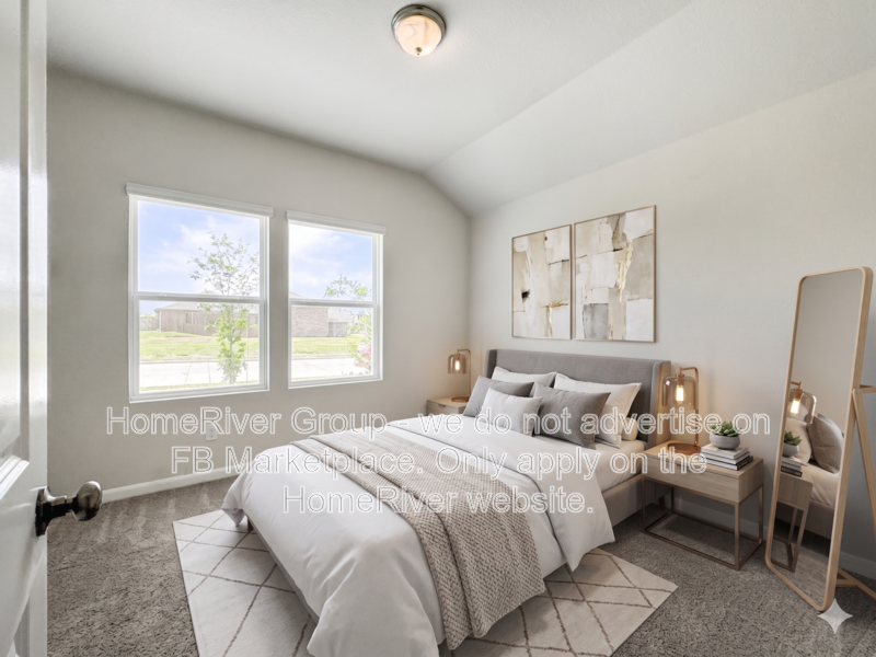 Pets Welcome!! property image