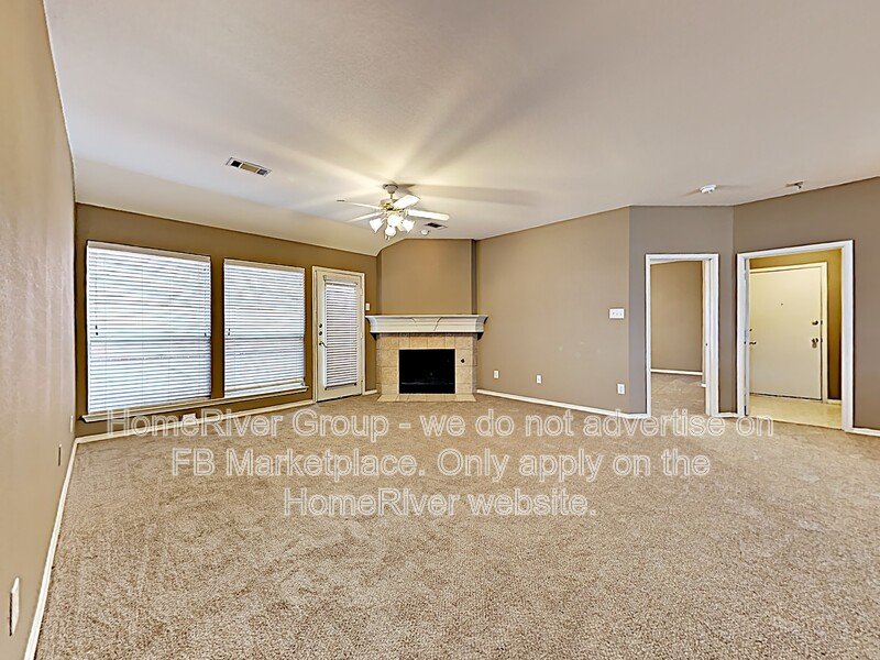 Available Now! 2405 N Brook Dr, McKinney TX 75070 property image