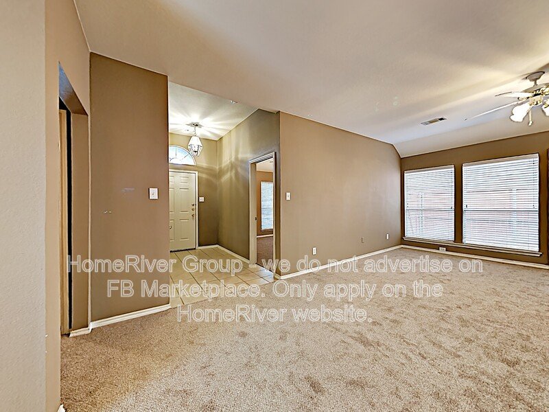 Available Now! 2405 N Brook Dr, McKinney TX 75070 property image