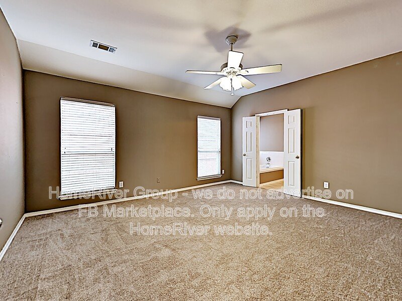 Available Now! 2405 N Brook Dr, McKinney TX 75070 property image