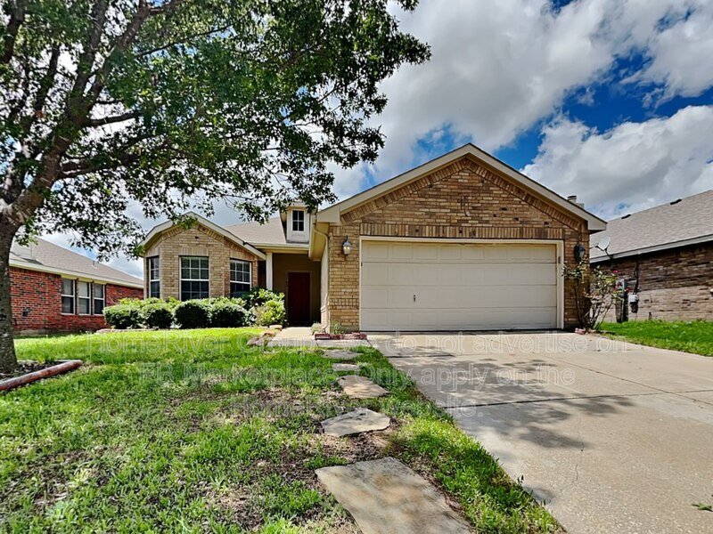 3-Beds | Garage | Community Pool Access. property image