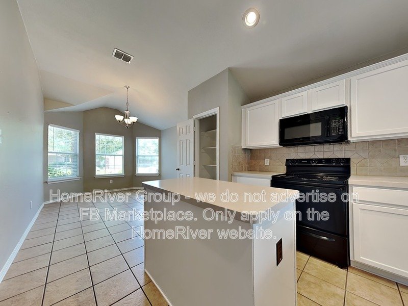 3-Beds | Garage | Community Pool Access. property image