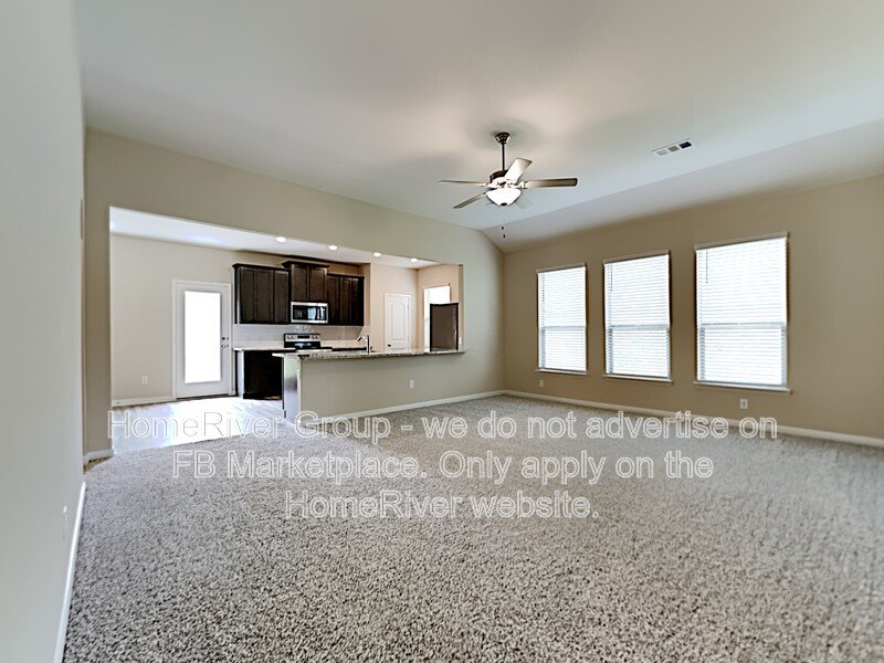 Modern 4-Bed Princeton Home with Granite Counters &amp; Open Layout property image