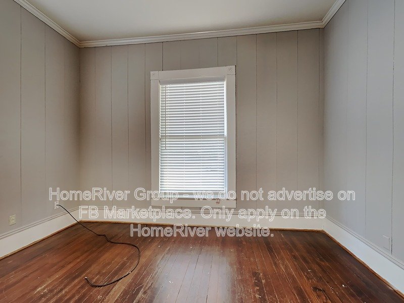 3-Bedroom | Pet-Friendly | Hardwood Floors. property image