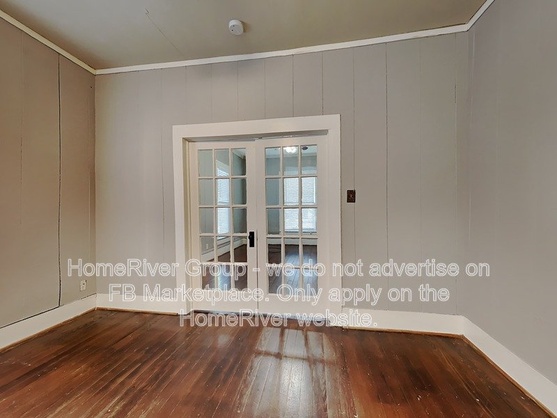 3-Bedroom | Pet-Friendly | Hardwood Floors. property image
