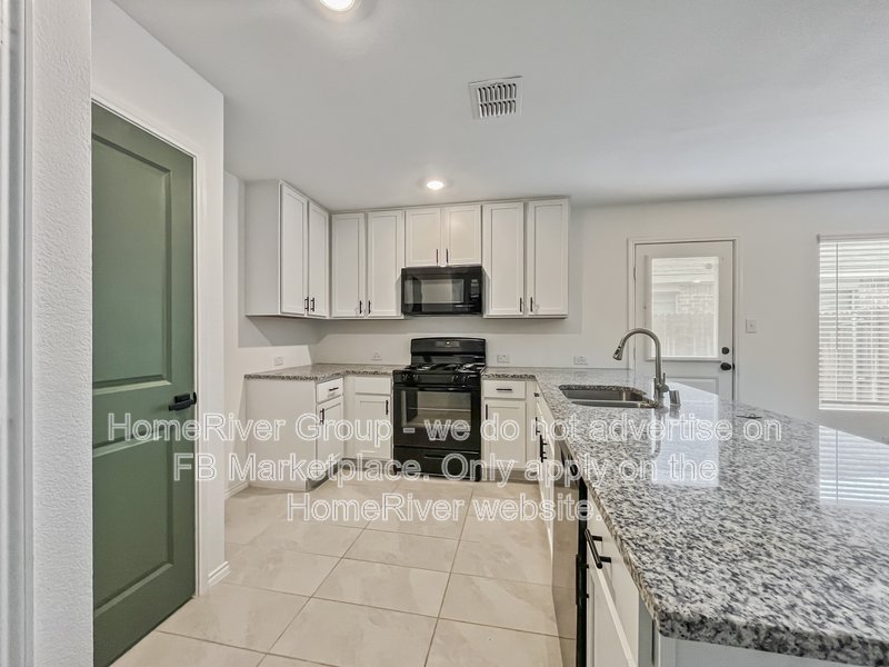 Available Now | Pet Friendly | Fenced Yard property image