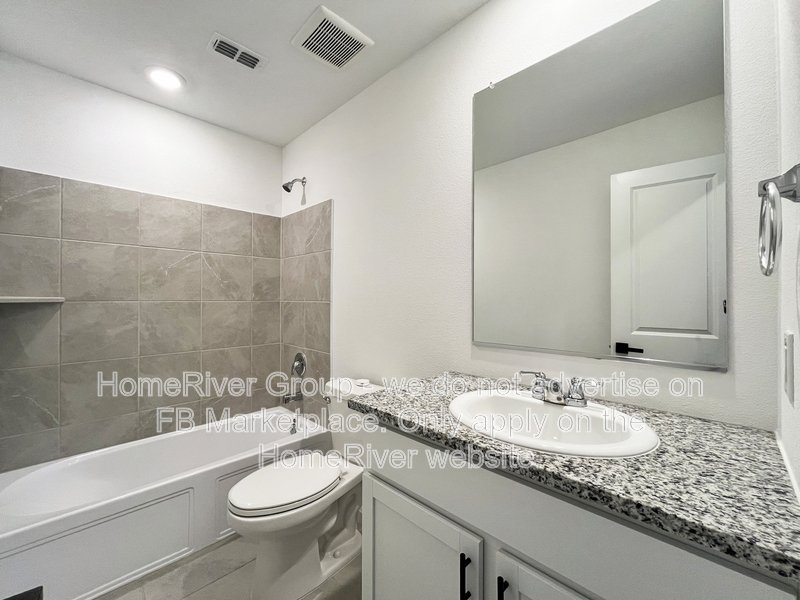 Available Now | Pet Friendly | Fenced Yard property image