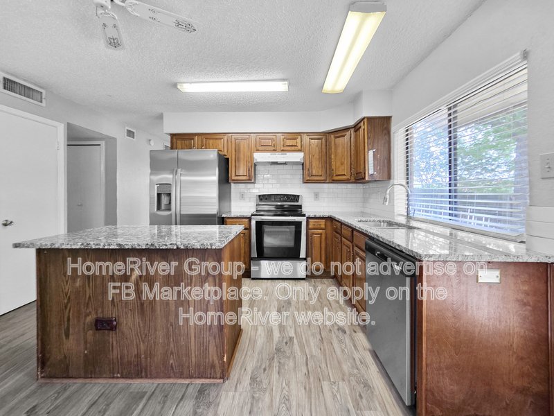 Pet Friendly |  Cozy Fireplace | Fridge | New Carpet property image