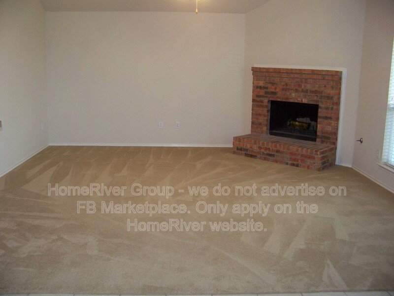 4 BR Home | Fireplace | Fenced Yard | Crosby Elementary property image