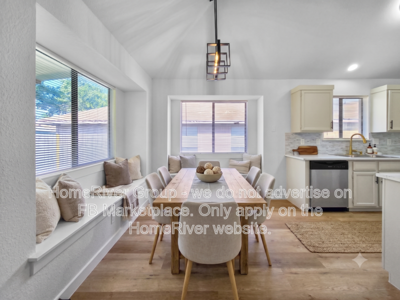 3 BR Homes | Fireplace | Fenced Yard | Meadowcreek Elementary property image