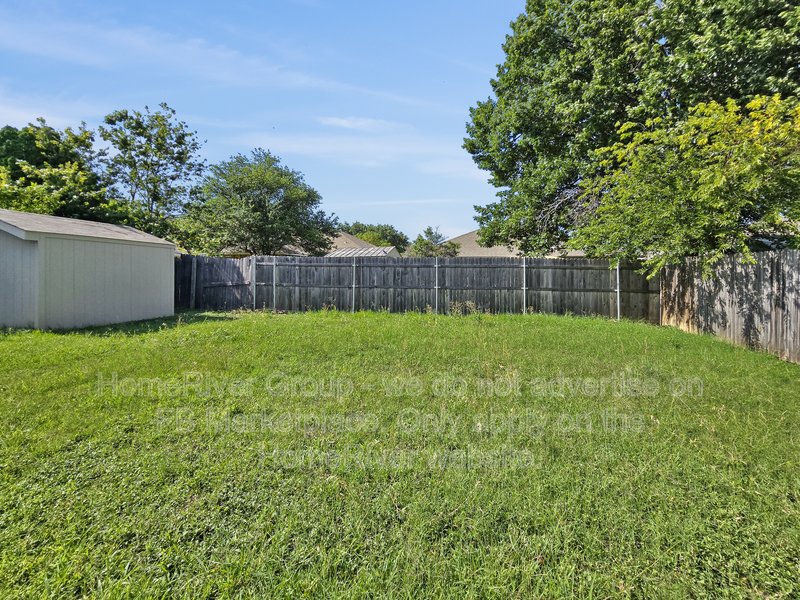 3 BR Homes | Fireplace | Fenced Yard | Meadowcreek Elementary property image